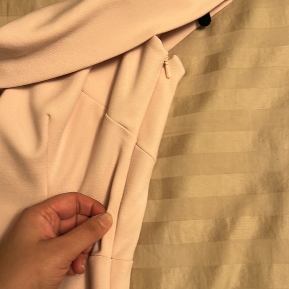 Off the shoulder blush dress worn once for engagement size 8 katie may - Picture 5 of 5